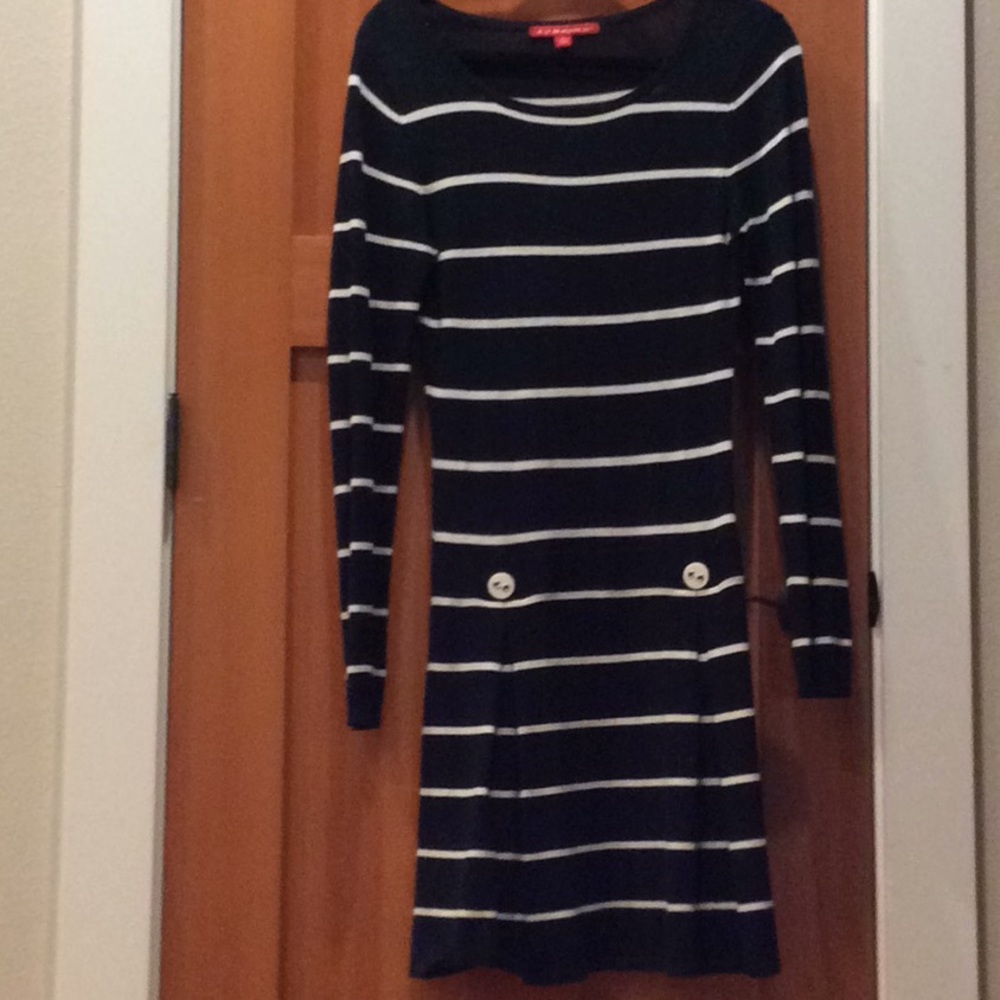 JJ basics black/ white striped sweater dress
